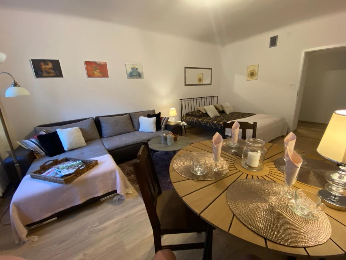 Апартаменты Apartament Arsenal Варшава Экстерьер фото