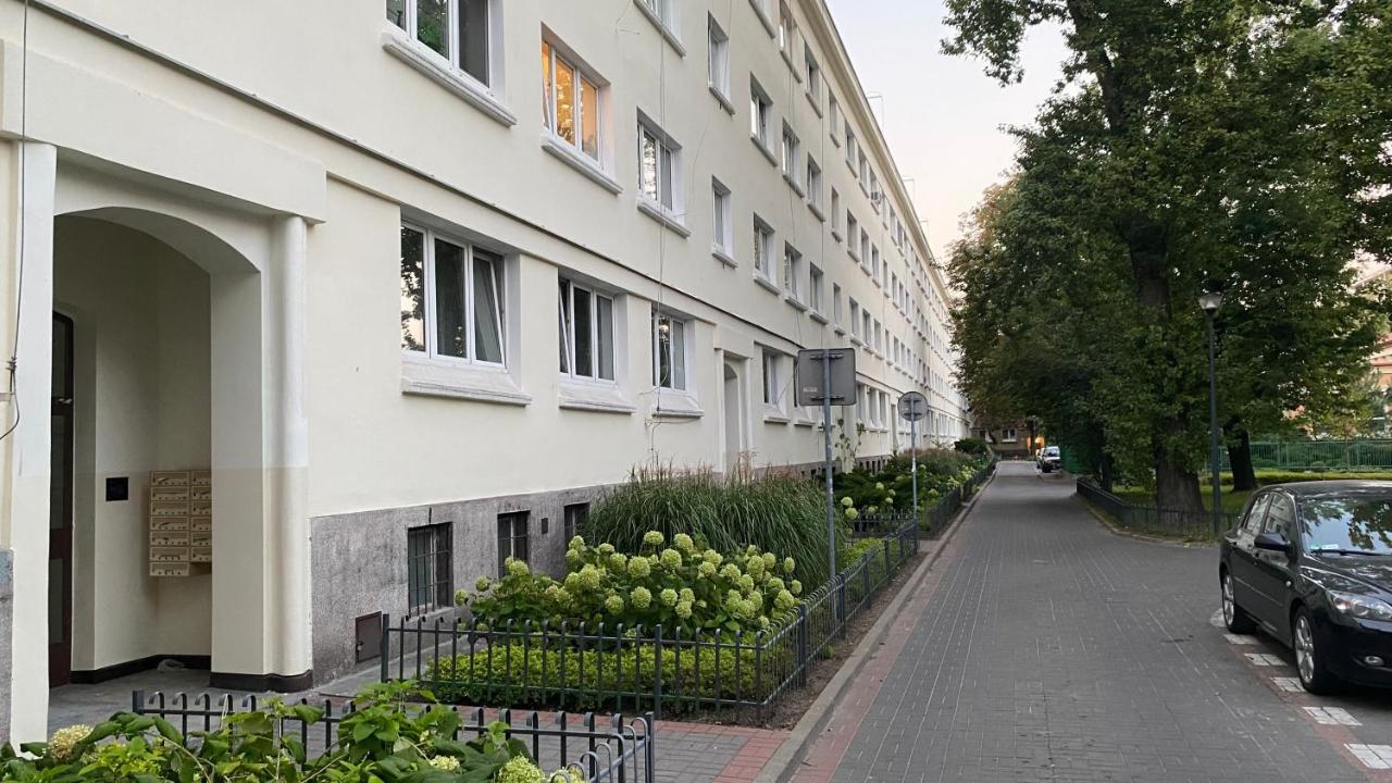 Апартаменты Apartament Arsenal Варшава Экстерьер фото